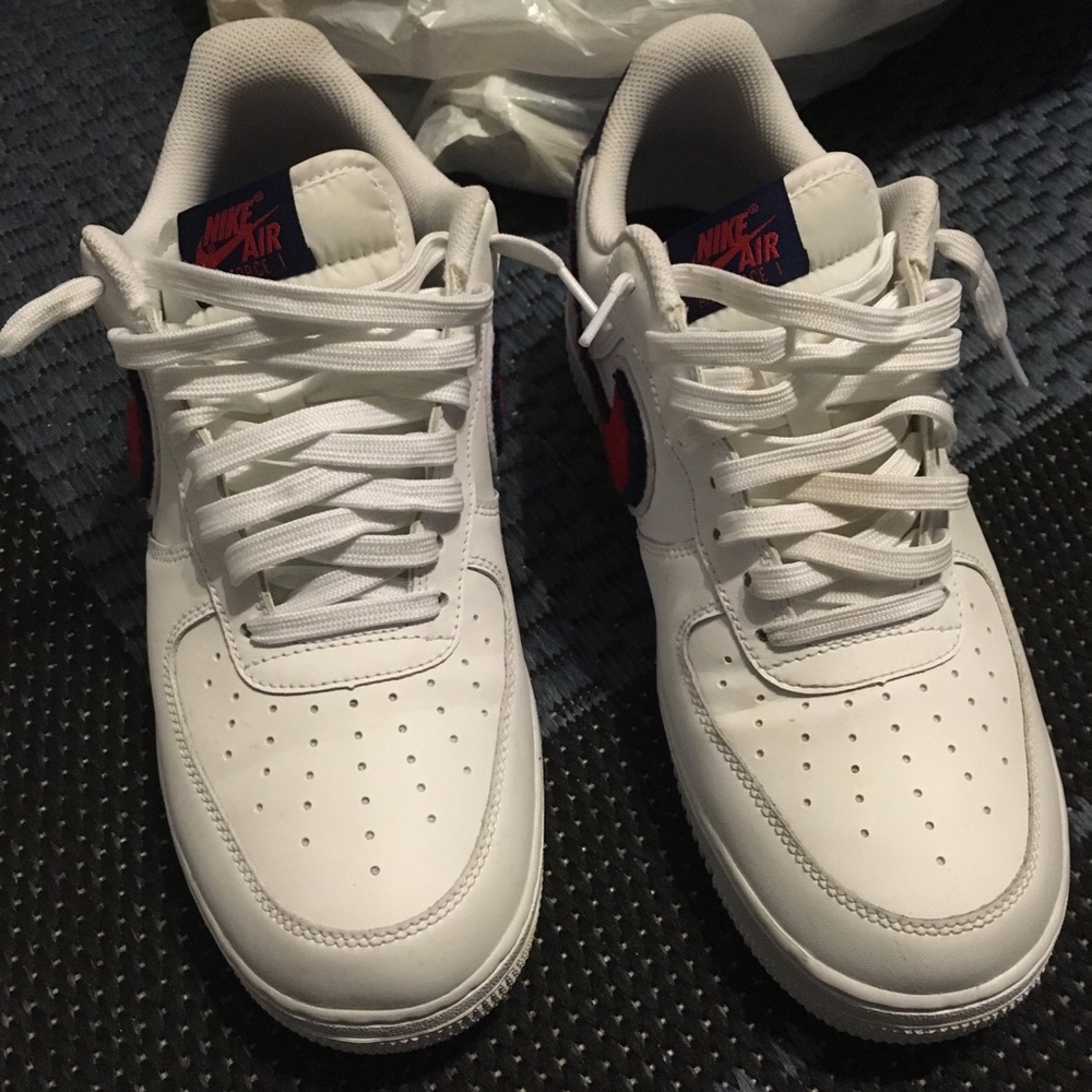 Nike Air Force 1 07 LV8 Chenille Swoosh Men Shoes